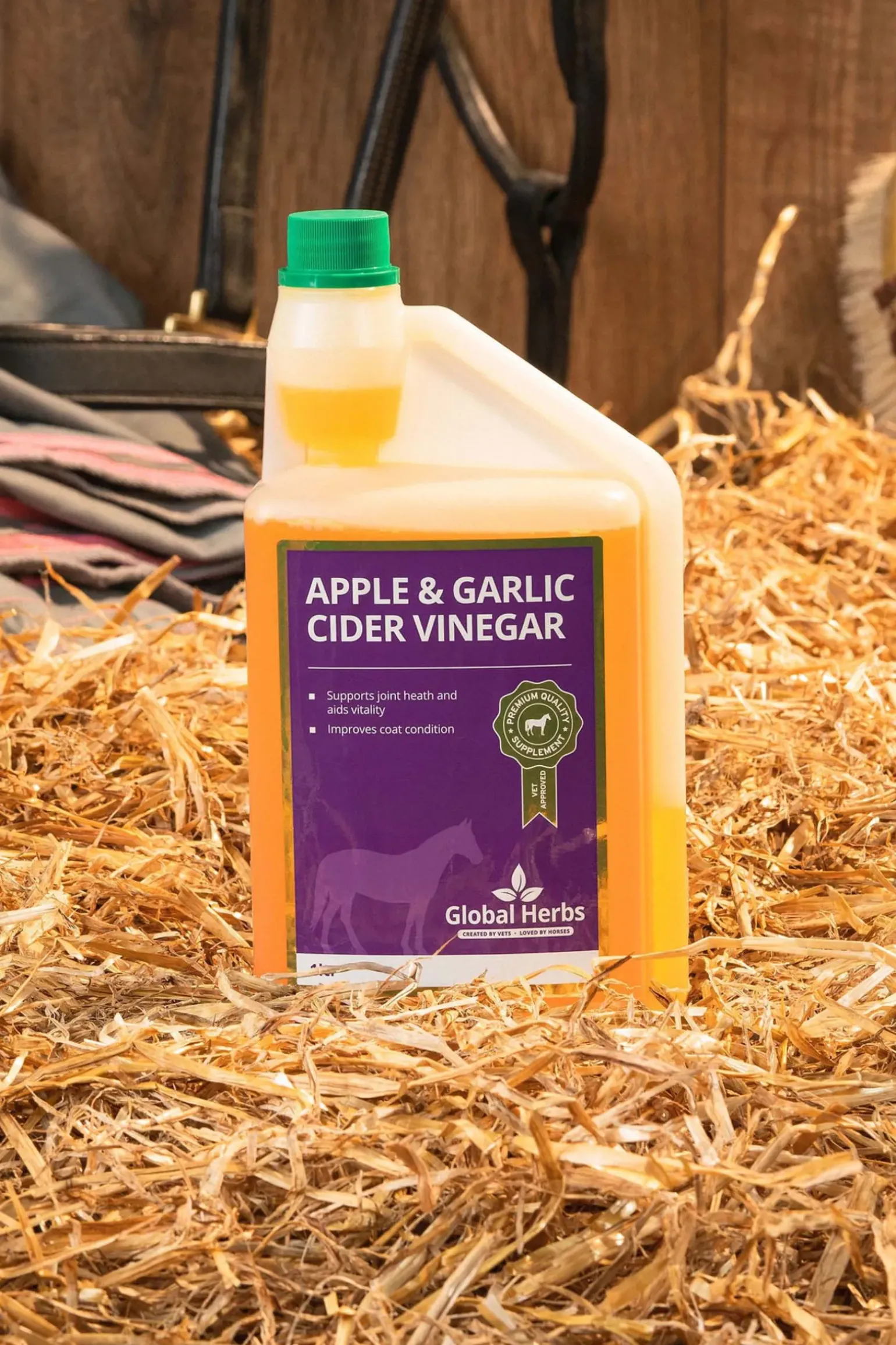 Complement Alimentaire De Soin Pour Equins¨Vinaigre De Cidre De Pomme + Ail Global Herbs Apple & Garlic Cider Vinegar, 1 L