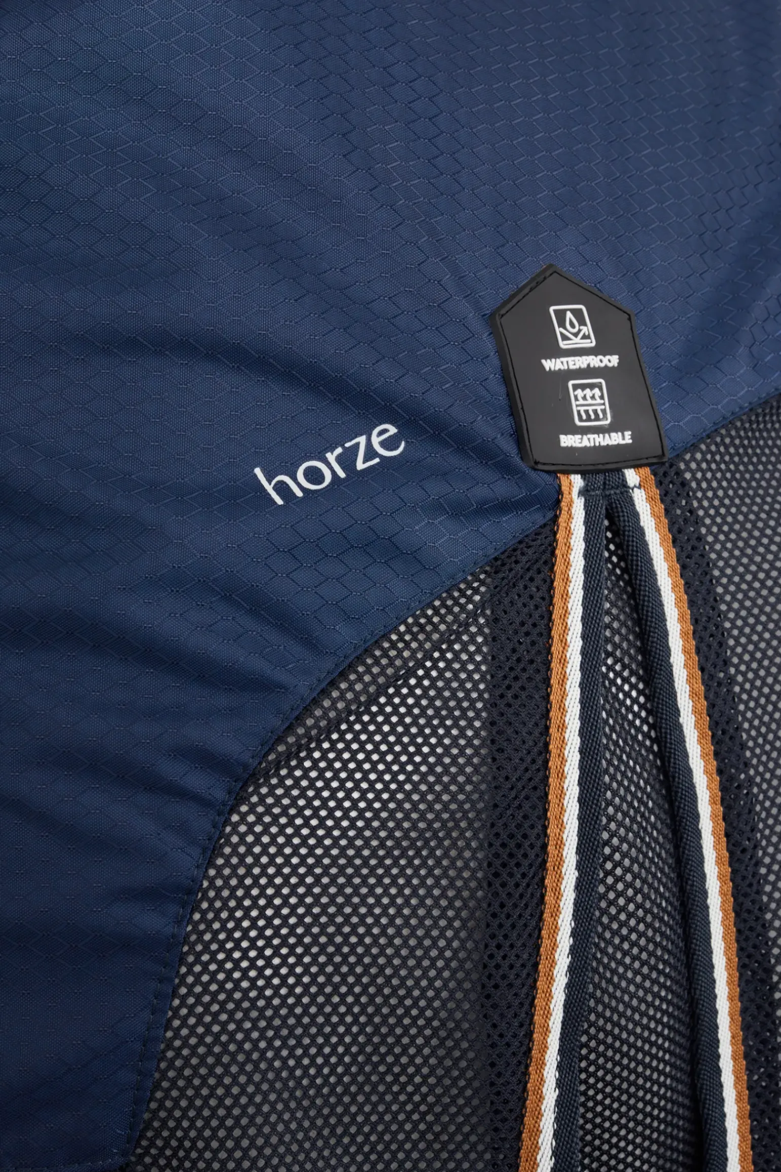 Couverture En Maille Et Laine Legere Horze Nevada