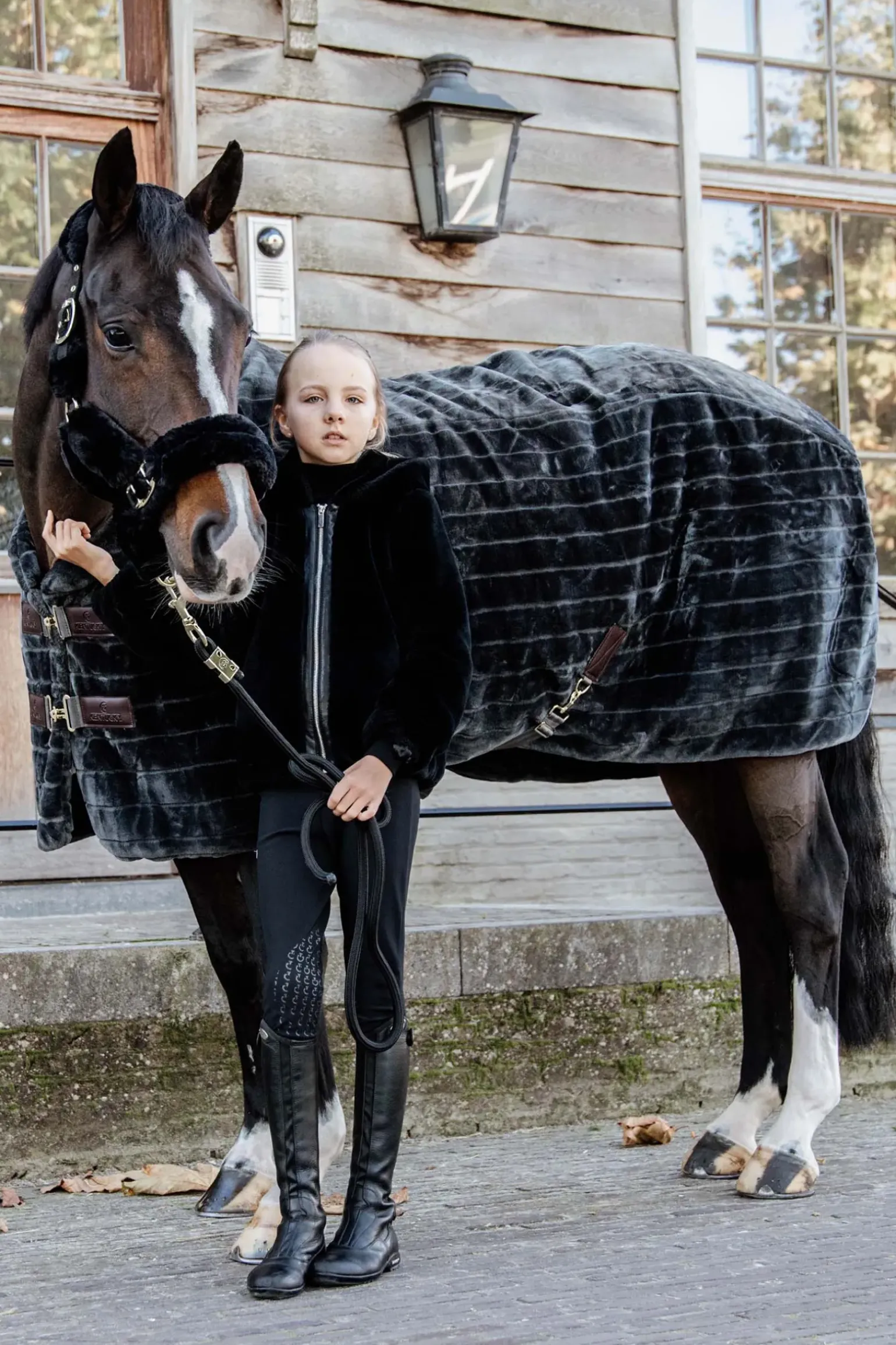 Licol Double Mouton Kentucky Horsewear Shipping