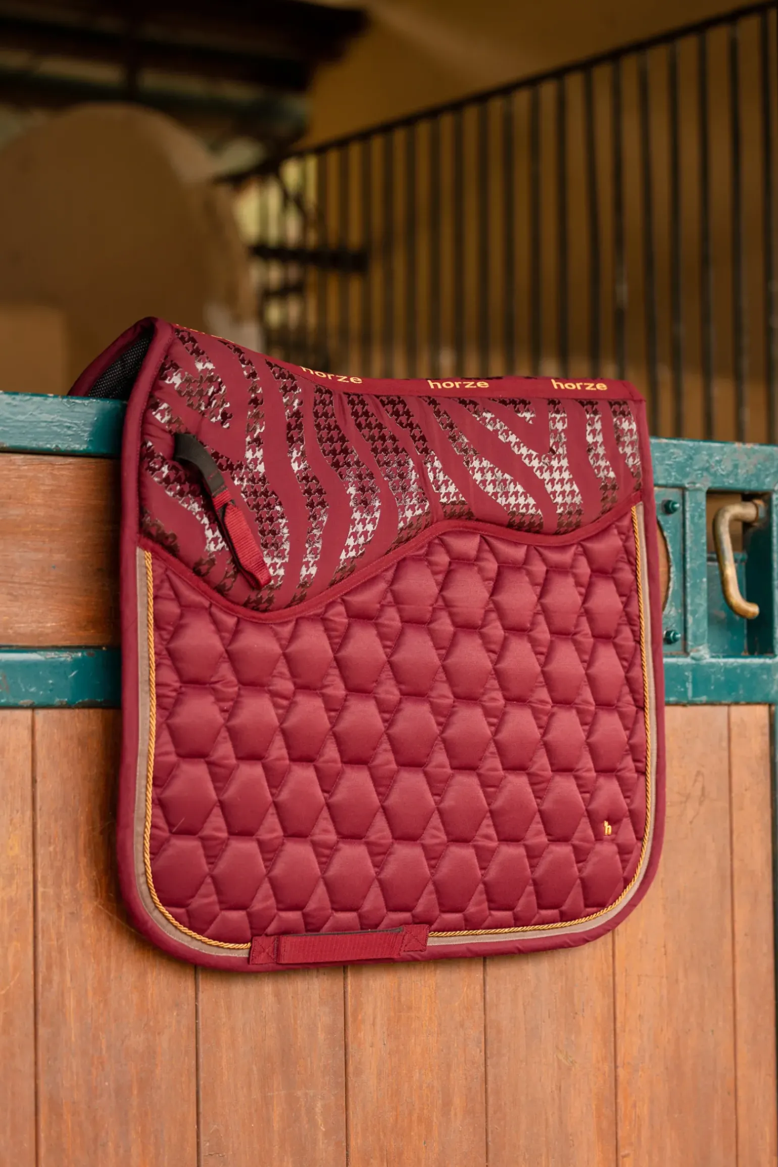 Tapis De Selle De Dressage Horze Kenya