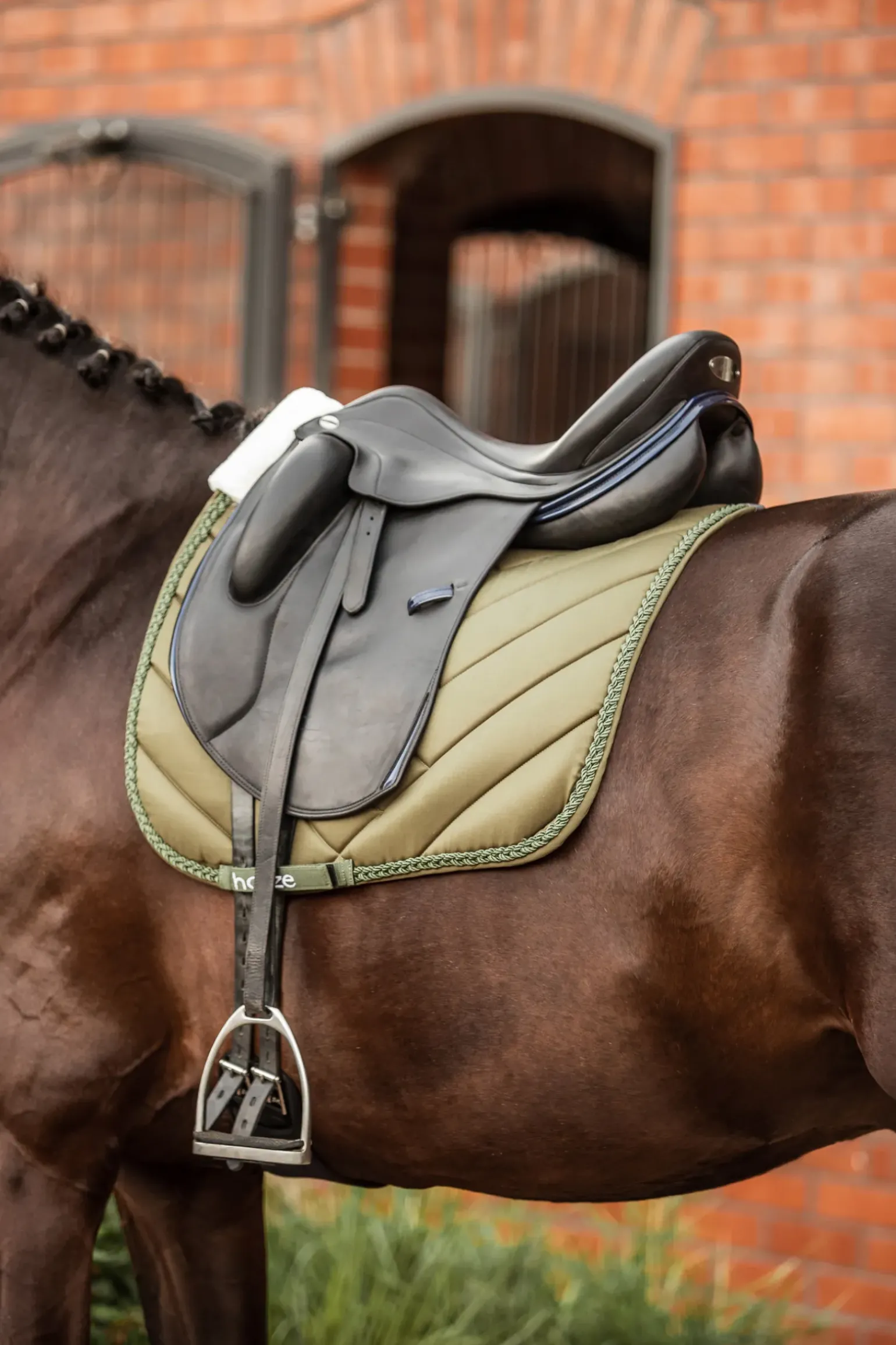 Tapis De Selle De Dressage Horze Victoria