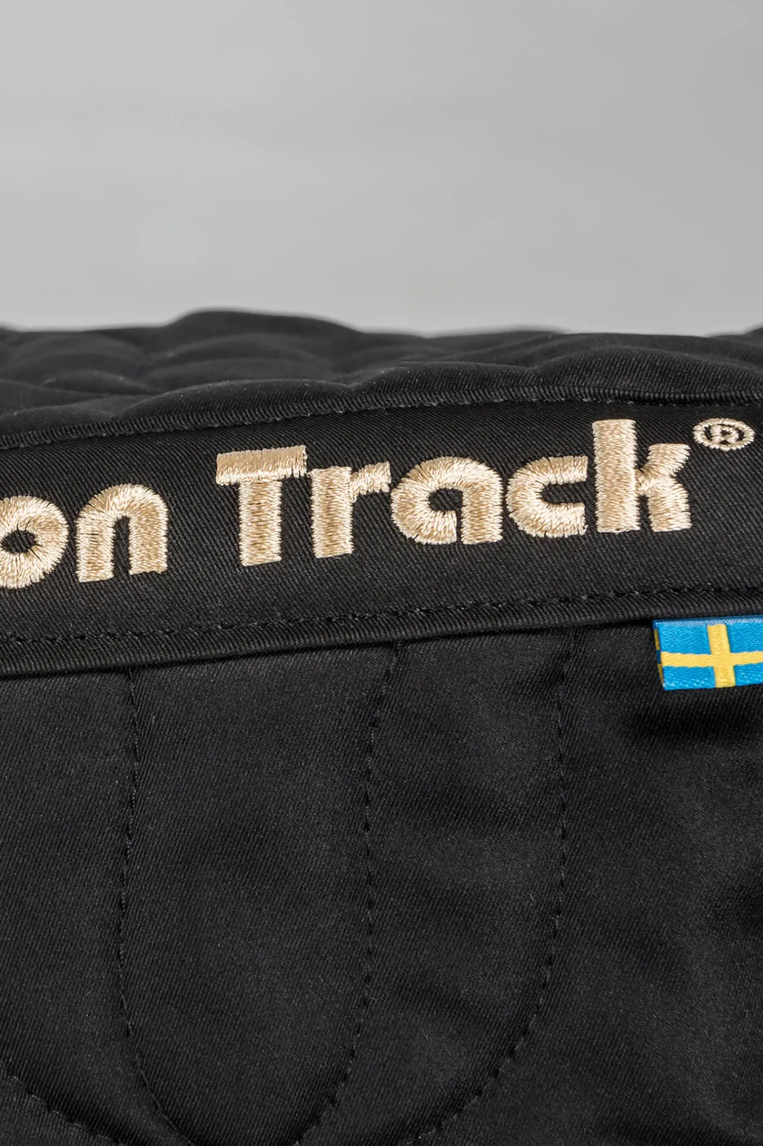 Tapis De Selle Dressage Deep Nights Back On Track